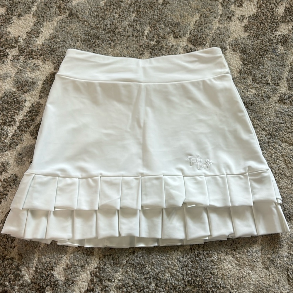 Tzu Tzu skort